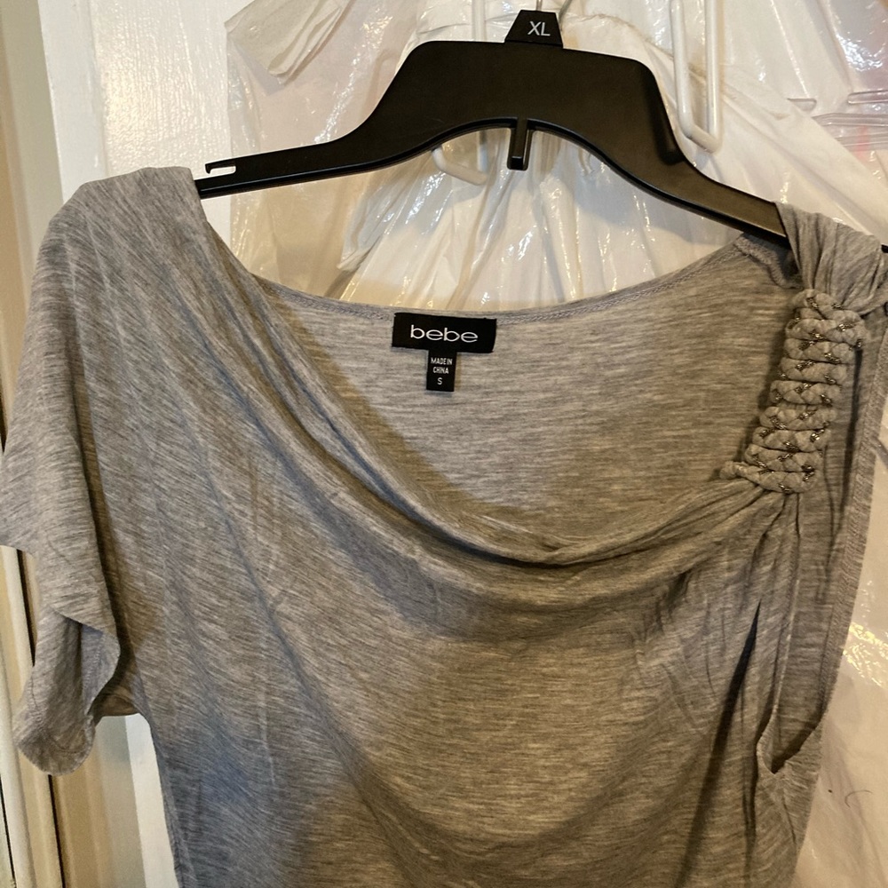 BEBE BLOUSE - Picture 2 of 3